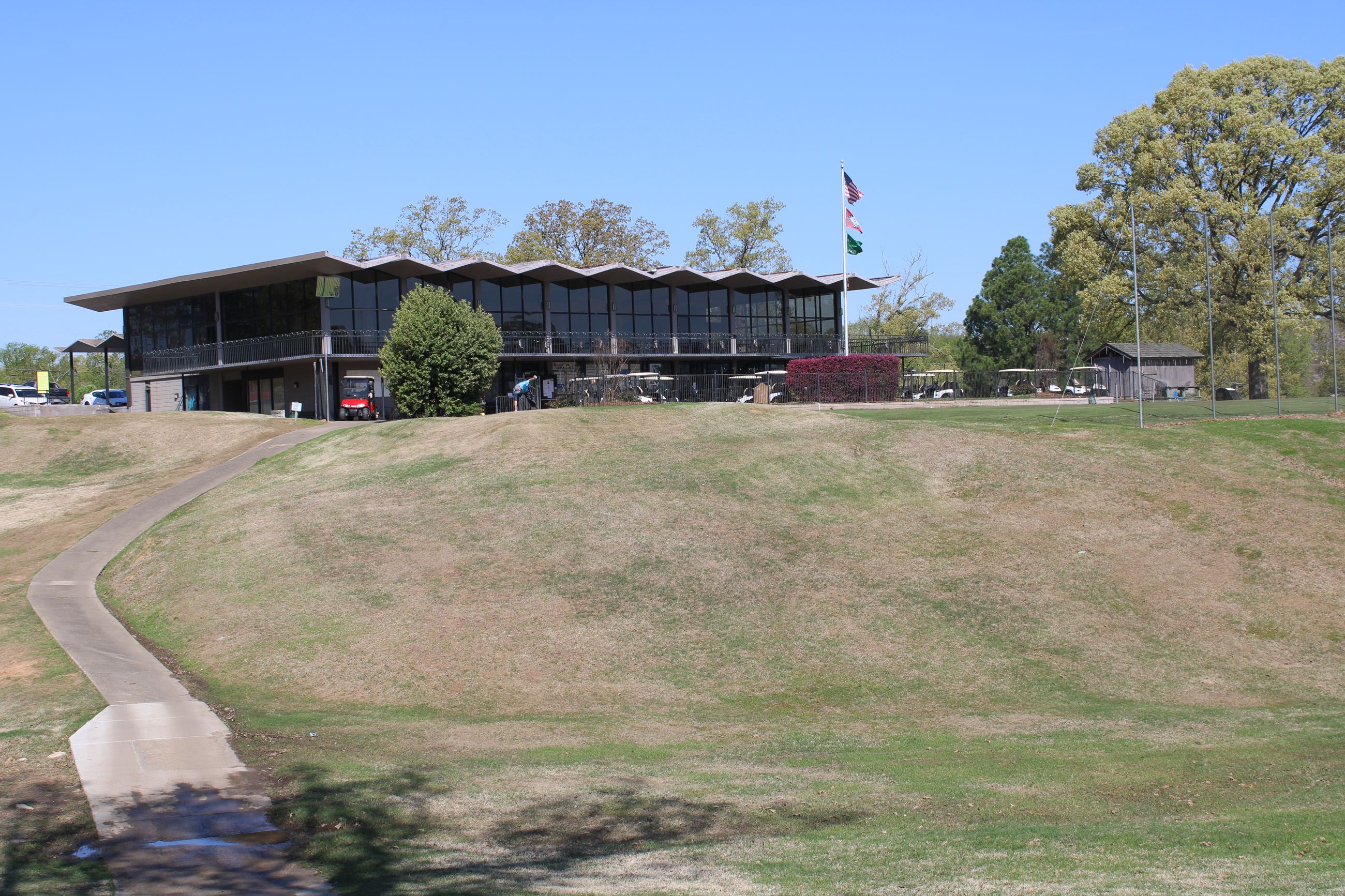 Image of Greens at North Hills Golf Course Facing Back of Clubhouse