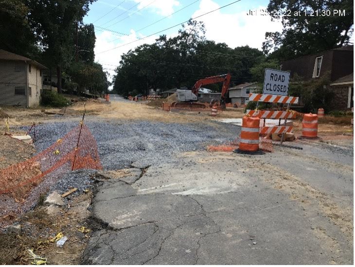 Image of road construction from North Beverly toward Country Club
